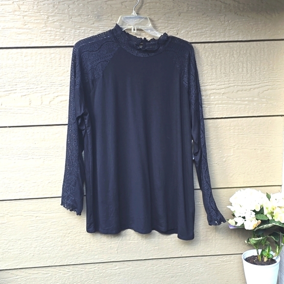 Torrid Super Soft Lace Mock Neck Long Sleeve Top 2X NWT NEW - Picture 5 of 11